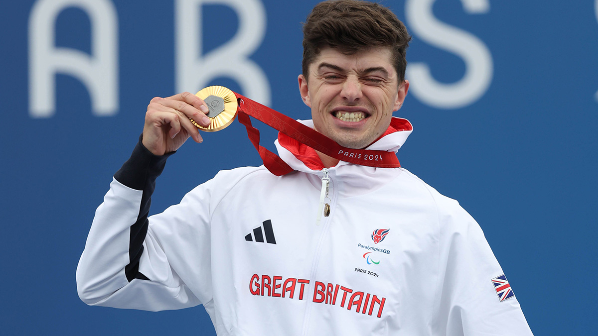 Paralympian cyclist and charity founder will inspire students at UHI Inverness graduation 