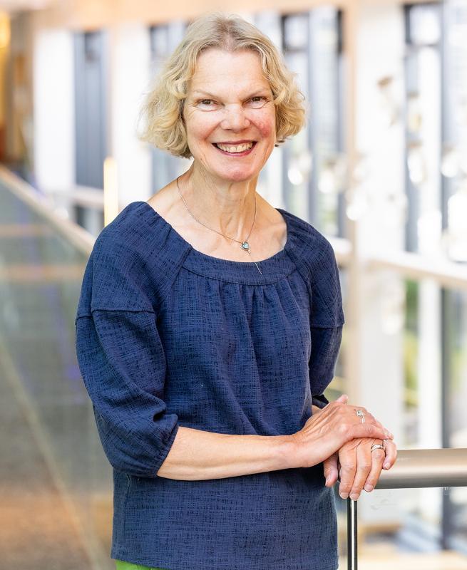 Fiona McLean Fiona McLean